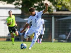 Barcelona je „veľmi blízko“ k podpisu anglického reprezentanta do 17 rokov Barca vedie preteky pre Ajaya Tavaresa.