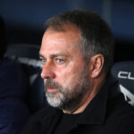 Barcelona otvorila rokovania o obnovení zmluvy s Hansi Flickom do roku 2028 – správa