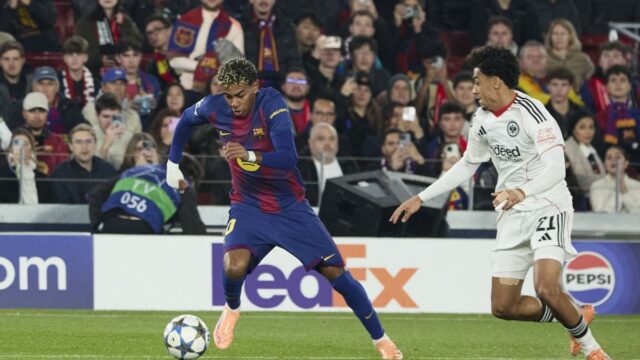 Barcelona prekonala Eintracht Frankfurt s nepravdepodobným hrdinom Barcelona prekonala Eintracht Frankfurt s nepravdepodobným hrdinom