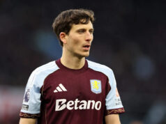 Barcelona tesne nasleduje španielskeho obrancu, ktorý hrá v Premier League s ratingom 25 miliónov eur Barcelona tesne nasleduje španielskeho obrancu, ktorý hrá v Premier League s ratingom 25 miliónov eur