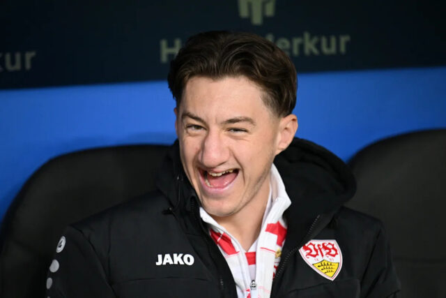 Barcelona upriamila pozornosť na tohto bundesligového stredopoliara: Mala by ho Download app from appStore