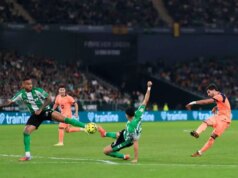 Barcelonskí fanúšikovia boli nútení ospravedlniť sa jednému hráčovi počas Barcelonskí fanúšikovia boli nútení ospravedlniť sa jednému hráčovi počas