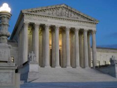 Barry Switzer, olympionici podporujú atlétky v trans prípadoch SCOTUS Barry Switzer, olympionici podporujú atlétky v trans prípadoch SCOTUS