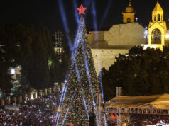 Betlehem sa na Vianoce rozsvieti po prvý raz od začiatku genocídy v Gaze | Okupovaný Západný breh Betlehem sa na Vianoce rozsvieti po prvý raz od začiatku genocídy v Gaze | Okupovaný Západný breh