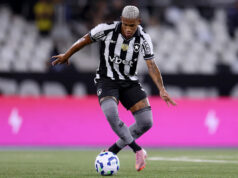 Botafogo späť domáce riešenie, ale stále oko v strede poľa Download app from appStore