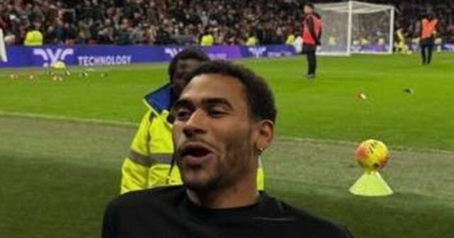 Brat Kobbie Mainoo zaútočil na Rubena Amorima s trikovým kúskom Pre Rubena Amorima to bola ďalšia sklamaná noc v Manchestri United a teraz musí riešiť ďalší problém