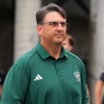 Brian Smith prepustený z Ohio University za porušenie pravidiel týkajúcich sa alkoholu