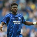 Brighton odhalil požadovanú cenu, keď Carlos Baleba vyjadril túžbu pripojiť sa k Manchestru United
