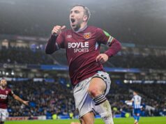 Brighton odišiel neskoro, aby odoprel West Hamu smeč a víťazstvo, ktoré malo len malý smeč a žiadne Brighton odišiel neskoro, aby odoprel West Hamu smeč a víťazstvo, ktoré malo len malý smeč a žiadne