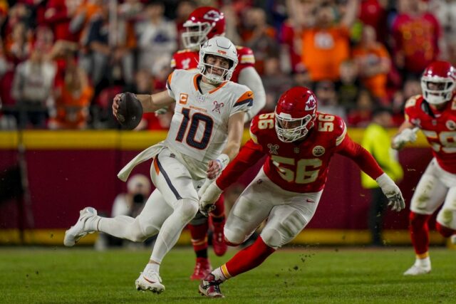NFL: Denver Broncos v Kansas City Chiefs