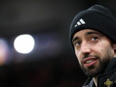 Bruno Fernandes posiela správu zabudnutej hviezde Man Utd po otočke Rubena Amorima Bruno Fernandes