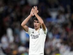 Bývalý obranca Realu Madrid Jesus Vallejo dáva jasne najavo svoje pocity, keď sa ho pýtajú, či chce najbližšie čeliť Los Blancos alebo Barcelone v Copa del Rey. Bývalý obranca Realu Madrid Jesus Vallejo dáva jasne najavo svoje pocity, keď sa ho pýtajú, či chce najbližšie čeliť Los Blancos alebo Barcelone v Copa del Rey.