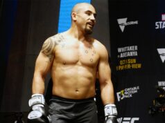 Bývalý šampión UFC Robert Whittaker s pohľadom upretým na boxerský beh po MMA ako Silva Download app from appStore
