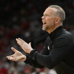 Basketbal NCAA: New Jersey Tech v Louisville