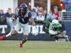 Č. 6 Ole Miss začína éru Pete Goldinga s CFP trasou č. 11 Tulane Futbal NCAA: 3. kolo národného play-off národného play-off – Tulane v Mississippi
