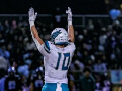 Carson nedokáže zastaviť krídlo T Delana Kennedyho v regionálnej prehre divízie 3-A Carson nedokáže zastaviť krídlo T Delana Kennedyho v regionálnej prehre divízie 3-A