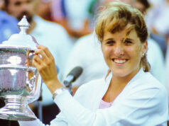 Catching Up with Tennis Great Tracy Austin Tenisový velikán Tracy Austin sa zúčastňuje na premiére filmu