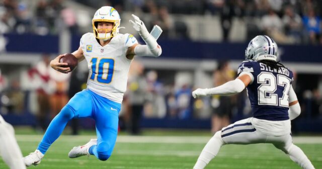 Chargers porazili Cowboys a posunuli sa na okraj play-off
