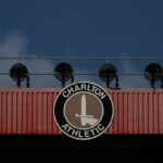 Charlton Athletic oznamuje tragickú smrť fanúšika počas opusteného zápasu v Portsmouthe