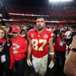 Kansas City Chiefs podľahli porážke v potenciálnej labutej piesni Arrowhead od Travisa Kelceho