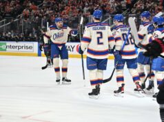 Connor McDavid dosiahol hetrik v zápase Oilers s Krakenom NHL: Seattle Kraken v Edmontone Oilers