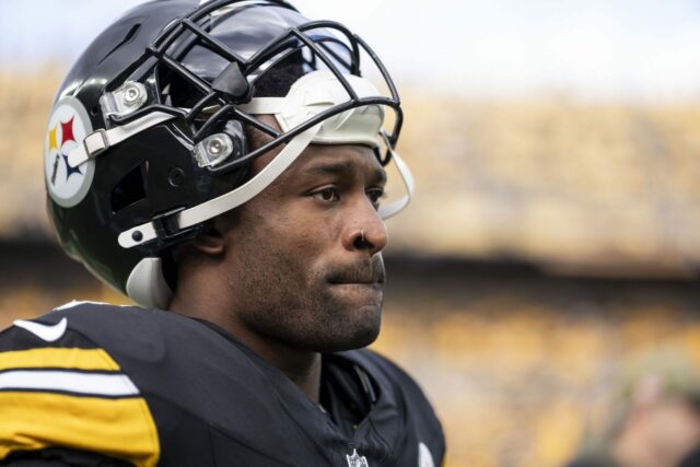 DK Metcalf označil Jason Whitlock za „idiota“ za to, že logo pochodového šialenstva