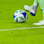 Ďalšie dva kluby sa pripojili k Crystal Palace v pretekoch o získanie hrdinu Tottenhamu s 18 gólmi