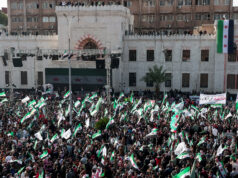 Davy sa zhromažďujú v Hame v Sýrii, aby oslávili jeden rok oslobodenia | Newsfeed Davy sa zhromažďujú v Hame v Sýrii, aby oslávili jeden rok oslobodenia | Newsfeed