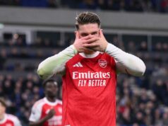 Declan Rice a Viktor Gyokeres zhŕňajú momenty Arsenalu, keď reagujú na výzvu Man City Viktor Gyokeres z Arsenalu oslavuje