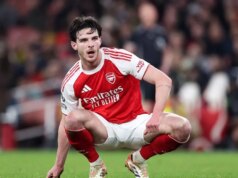 Declan Rice prerušil ticho päťslovným odkazom po tom, čo zranenie prinútilo odísť z Arsenalu Declan Rice vystrašil Arsenal v stredu večer zraneniami