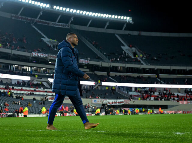 💰Di Carlo sa nezastavuje: Rieka urobila prvú ponuku na Romañu
