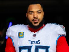 Dom Jefferyho Simmonsa vykradol počas nedeľného zápasu Titans-49ers Dom Jefferyho Simmonsa vykradol počas nedeľného zápasu Titans-49ers