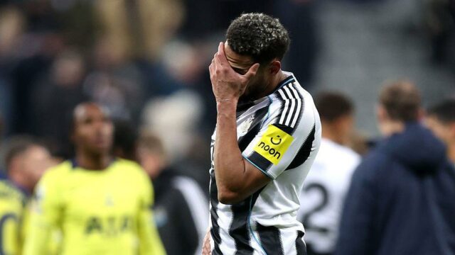 Domáce oživenie Newcastlu sa zastavilo, keď Spurs udreli neskoro Domáce oživenie Newcastlu sa zastavilo, keď Spurs udreli neskoro
