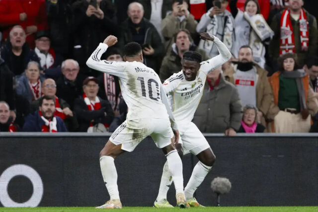 Duo Realu Madrid chýba na otvorenom tréningu pred súbojom Ligy Download app from appStore