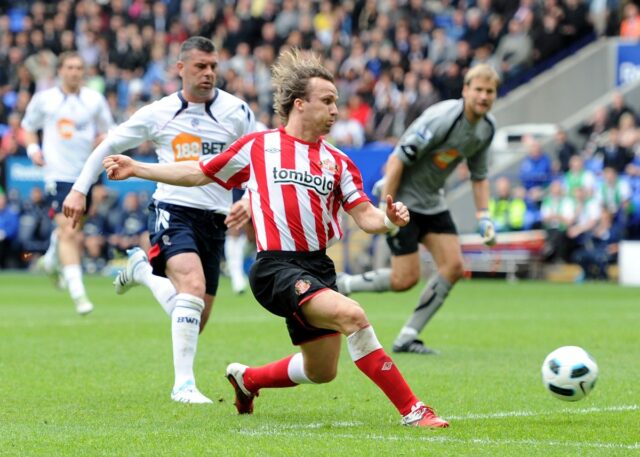 EXKLUZÍVNE | Boudewijn Zenden: "Keď tímy hrajú so Sunderlandom, možno EXKLUZÍVNE | Boudewijn Zenden: "Keď tímy hrajú so Sunderlandom, možno sú prekvapené kvalitou, ktorej čelia."