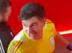 Emi Martinez v zúrivom incidente v tuneli Arsenal, keď bol personál Aston Villy nútený zakročiť Emi Martinez je uvedená do tunela po tom, čo ju povzbudili fanúšikovia Arsenalu