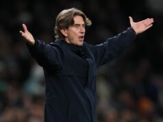 Eso Tottenhamu by mohlo vidieť dohodu ‚ukončenú‘, keďže Thomas Frank sa rozhodol pre januárové bolesti hlavy Thomas Frank, manažér Tottenhamu Hotspur, reaguje počas zápasu Premier League