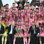 🎥 Ešte raz KOZA?! Ako Messi a spol oslavujú svoju 48. trofej