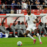 Exkluzívne: Bývalý obranca Fulhamu hovorí o ambíciách na MS 2026