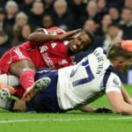 Expert na zranenia odhaľuje „pravdepodobný“ časový rámec návratu Isaka po vypadnutí z Tottenhamu