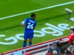 Fanúšik Liverpoolu popiera rasové zneužívanie Antoina Semenya štyri mesiace po tom, čo bol držiteľ permanentky na invalidný vozík (47) eskortovaný z Anfieldu Fanúšik Liverpoolu sa priznal, že je nevinný z rasového zneužívania Antoina Semenya z Bournemouthu