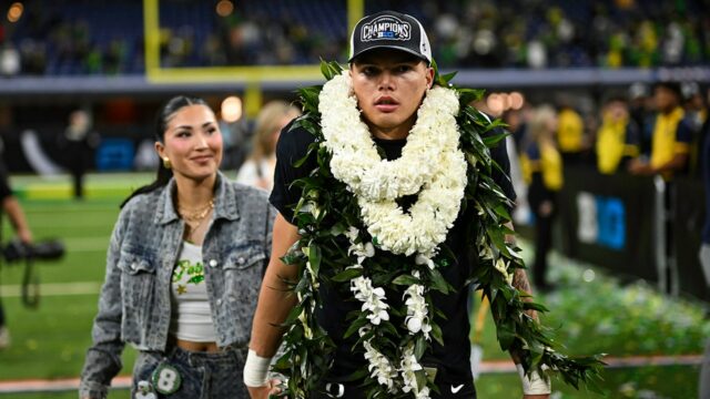 Fanúšikovia Browns kritizujú snúbenicu Dillona Gabriela Zo Caswellovú za komentár k prehre tímu
