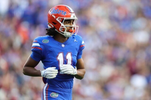 Fanúšikovia CFB reagujú na vstup do prestupového portálu Florida WR logo pochodového šialenstva