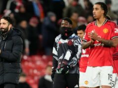 Fanúšikovia Man Utd, ktorých rozhneval „muppet“ Amorim: „Zbavte sa skôr, ako predá Mainoo“ Fanúšikovia Man Utd, ktorých rozhneval „muppet“ Amorim: „Zbavte sa skôr, ako predá Mainoo“