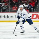 Fanúšikovia Maple Leafs odpálili Austona Matthewsa po druhej prehre v rade