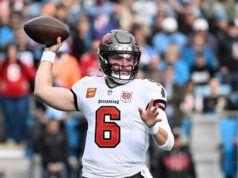 Fanúšikovia NFL horia Baker Mayfield, keď Bucs QB hádže zápas v cene INT v prehre 23-20 vs. Panthers logo pochodového šialenstva