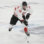 Fanúšikovia reagujú, keď kapitán Kanady Martone nesie vinu za to, že si na MS 2026 nepotriasol s Českom