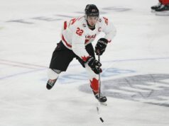 Fanúšikovia reagujú, keď kapitán Kanady Martone nesie vinu za to, že si na MS 2026 nepotriasol s Českom Fanúšikovia reagujú, keď kapitán Kanady Martone nesie vinu za to, že si na MS 2026 nepotriasol s Českom