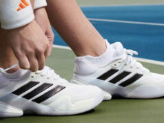 Felix Auger-Aliassime a Stefanos Tsitsipas sa chystajú zmeniť vybavenie v roku 2026 Felix Auger-Aliassime a Stefanos Tsitsipas sa chystajú zmeniť vybavenie v roku 2026