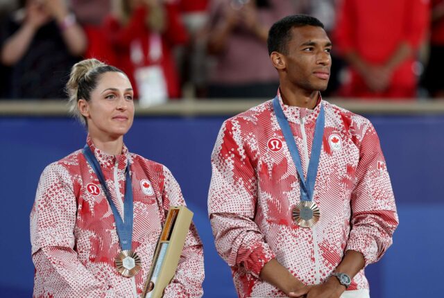 Felix Auger-Aliassime urobil „feministický“ krok, keď vymenoval Gabrielu Dabrowski za kapitánku United Cup, tvrdí špecialista na štvorhru
